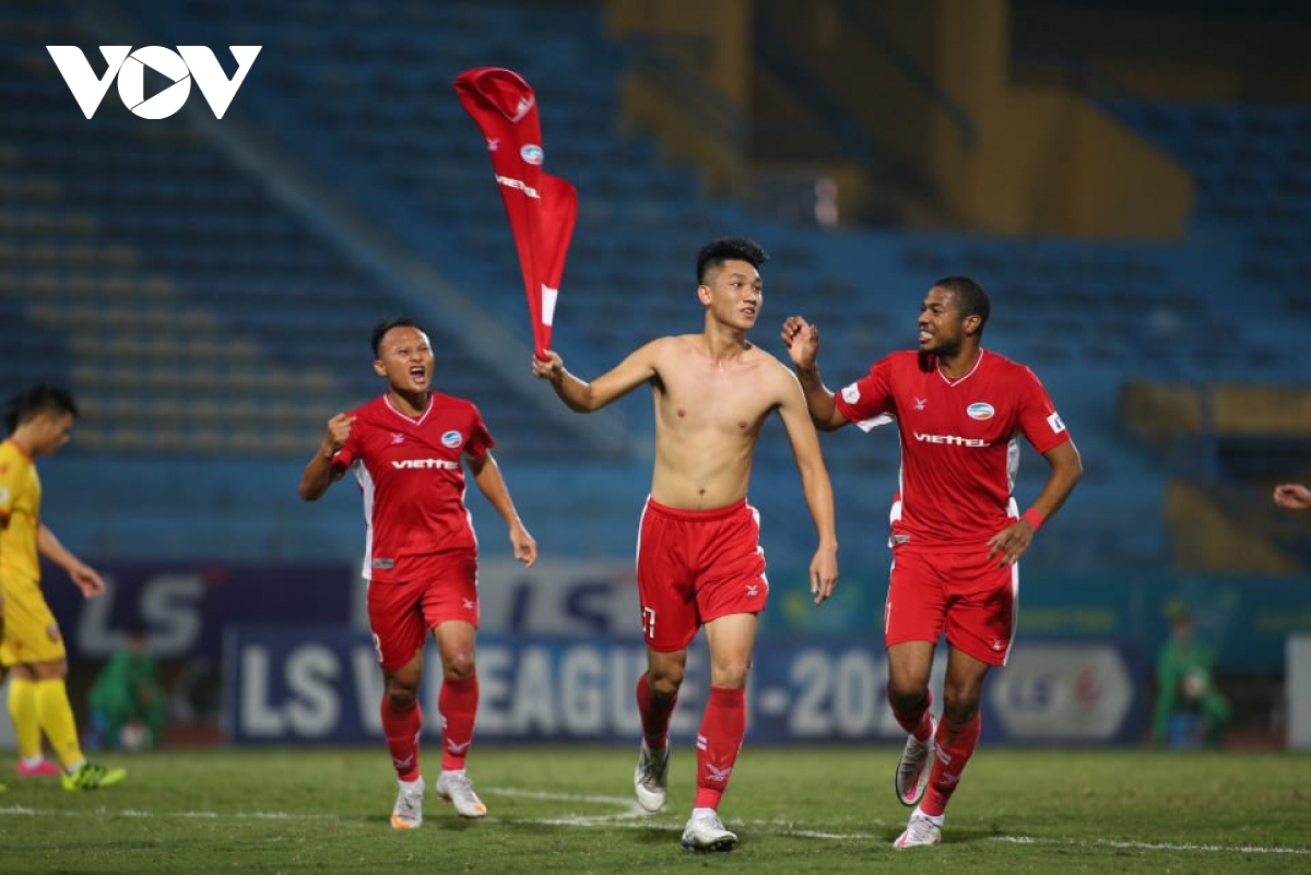 Vòng 4 giai đoạn II V-League 2020: HAGL thua đau Sài Gòn FC, Viettel thắng nhọc Hà Tĩnh